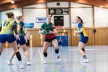 Bild 48 - F HSG Kremperheide/Muensterdorf - HSG HerKollNeu : Ergebnis: 43:29